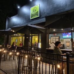 Obscura Brewing - Front patio
