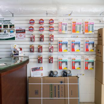 Apple Self Storage - Movers Near Me - St Catharines, Ontario