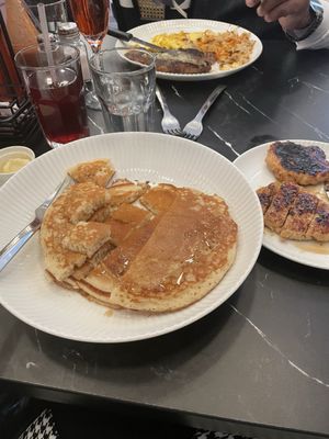 Love On The Blu by null