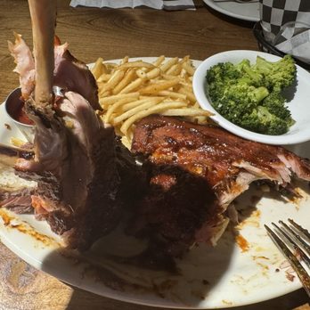 Bobby Q - Biltmore - Fall off the bone ribs - Barbeque Near Me - Phoenix, Arizona Bobby Q - Biltmore - Fall off the bone ribs - Barbeque Near Me - Phoenix, Arizona