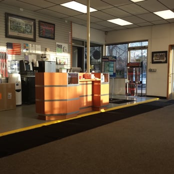 Automotive Authority - Front counter. They have a keurig and water cooler you can access - Auto Repair Near Me - Troy, Michigan Automotive Authority - Front counter. They have a keurig and water cooler you can access - Auto Repair Near Me - Troy, Michigan