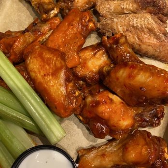 Buffalo Wild Wings - 20 Traditional Wings - American Near Me - Concord, California