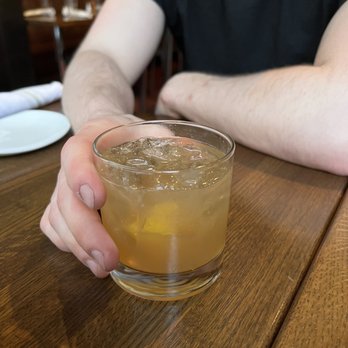 Max's Trumbull Kitchen - Silver and gold : special Bourbon and honey with a lemon - New American Near Me - Hartford, Connecticut Max's Trumbull Kitchen - Silver and gold : special Bourbon and honey with a lemon - New American Near Me - Hartford, Connecticut