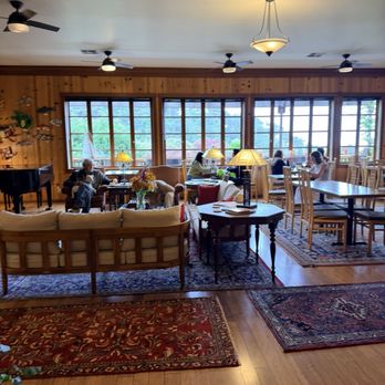 Ravens' Restaurant - Vegan Near Me - Mendocino, California Ravens' Restaurant - Vegan Near Me - Mendocino, California