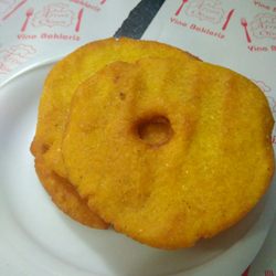 Dat Dat Balıkçılık - Mısır ekmeği (corn bread)