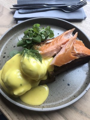 Pollen Bakery by null