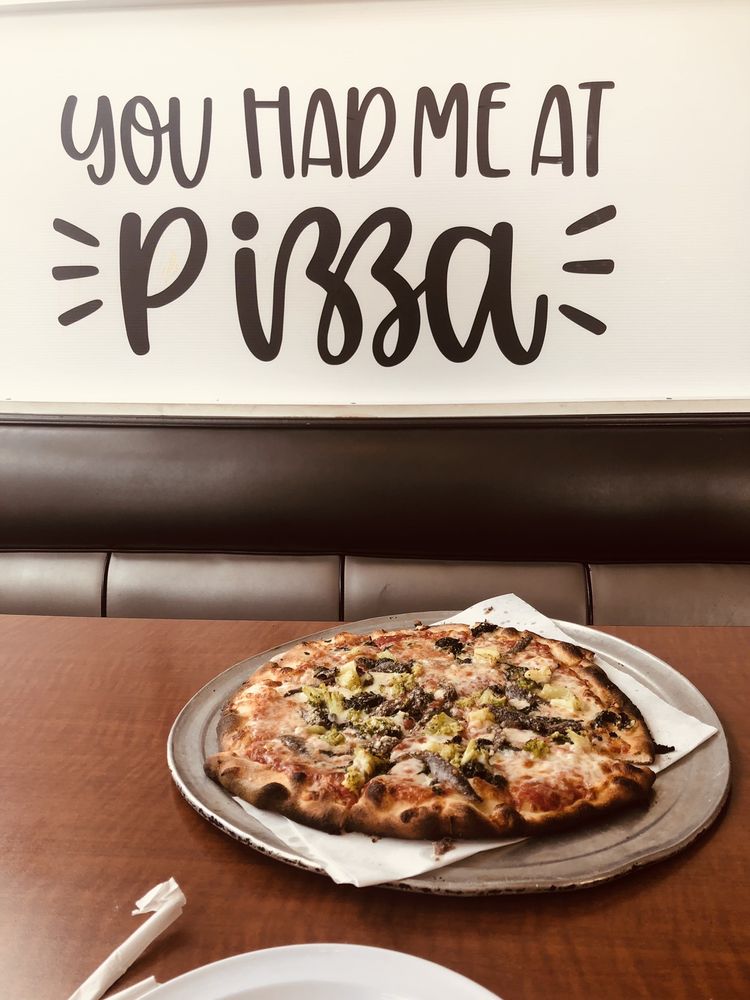 Randy's Wooster Street Pizza — Mexican restaurant in Manchester