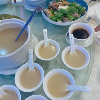 Royal Palace Seafood - Dim Sum Near Me - Vancouver, British Columbia Royal Palace Seafood - Dim Sum Near Me - Vancouver, British Columbia