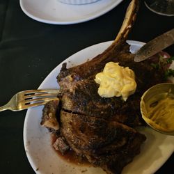 Anton's - Bone-in 25 oz Ribeye