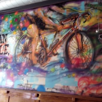 HandleBar - Pizza Near Me - St Louis, Missouri