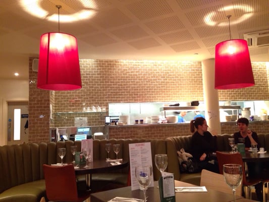 Carluccio's by null