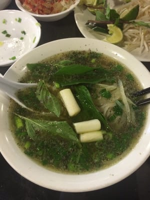 Thuy's Pho by null