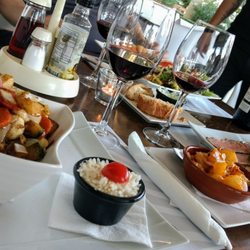 Safari Lounge