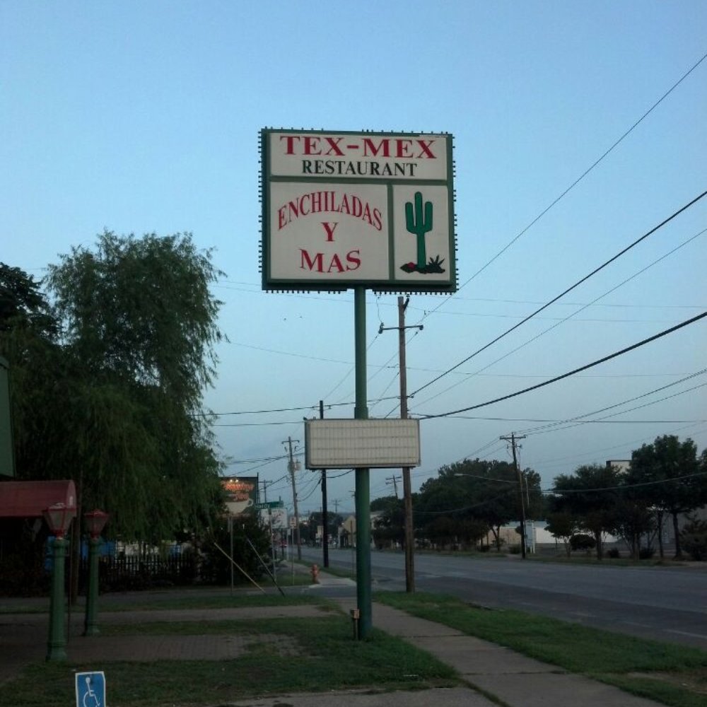 Enchiladas Y Mas - Salad Near Me - Austin, Texas
