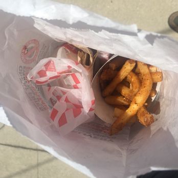 Rally's - Driver's side drive thru cashier "Tremain" didn't put my chicken bites in bag - Fast Food Near Me - Inglewood, California Rally's - Driver's side drive thru cashier "Tremain" didn't put my chicken bites in bag - Fast Food Near Me - Inglewood, California