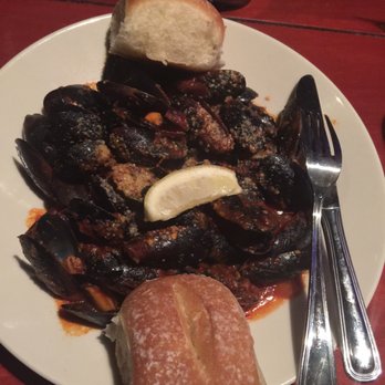 Vera Bar & Grill - Mussels tastes but small and some were empty - Lounges Near Me - Cherry Hill, New Jersey