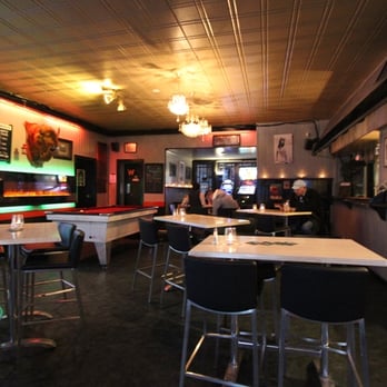The Eureka Hotel - The Eureka interior - Lounges Near Me - Richmond, VIC The Eureka Hotel - The Eureka interior - Lounges Near Me - Richmond, VIC