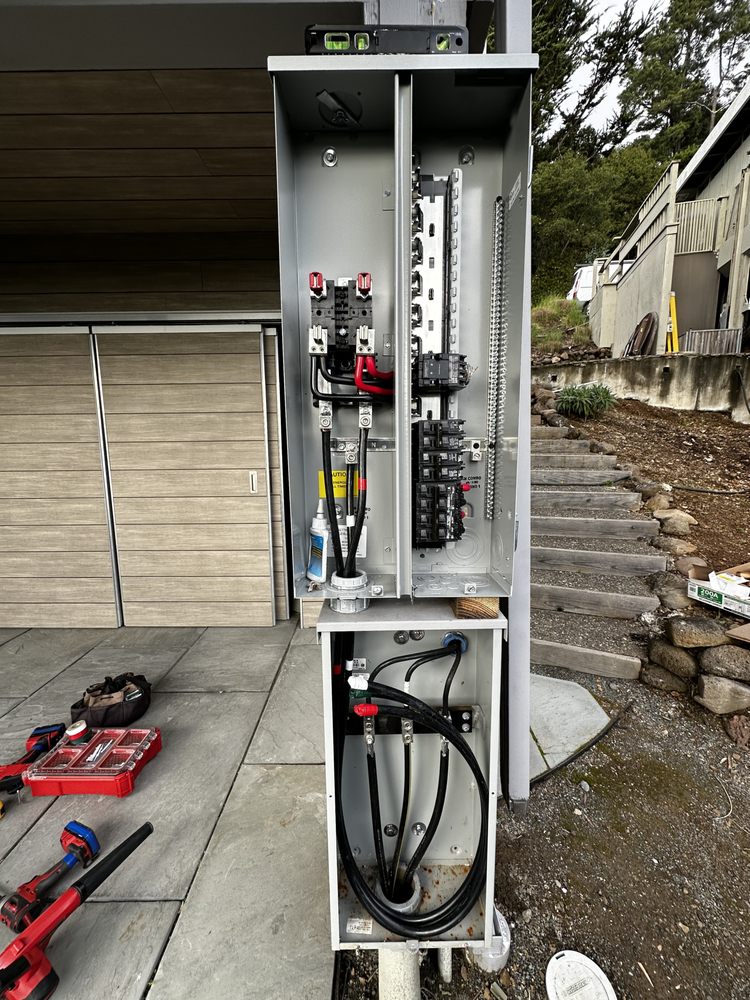 Slide of Tech Electric Services