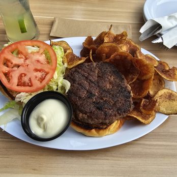 Countryside Saloon - Burger - Pizza Near Me - Des Plaines, Illinois