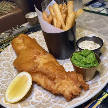 Gordon Ramsay at The Carnaby - fish and chips - British Near Me - Anaheim, California