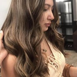 QT Salon