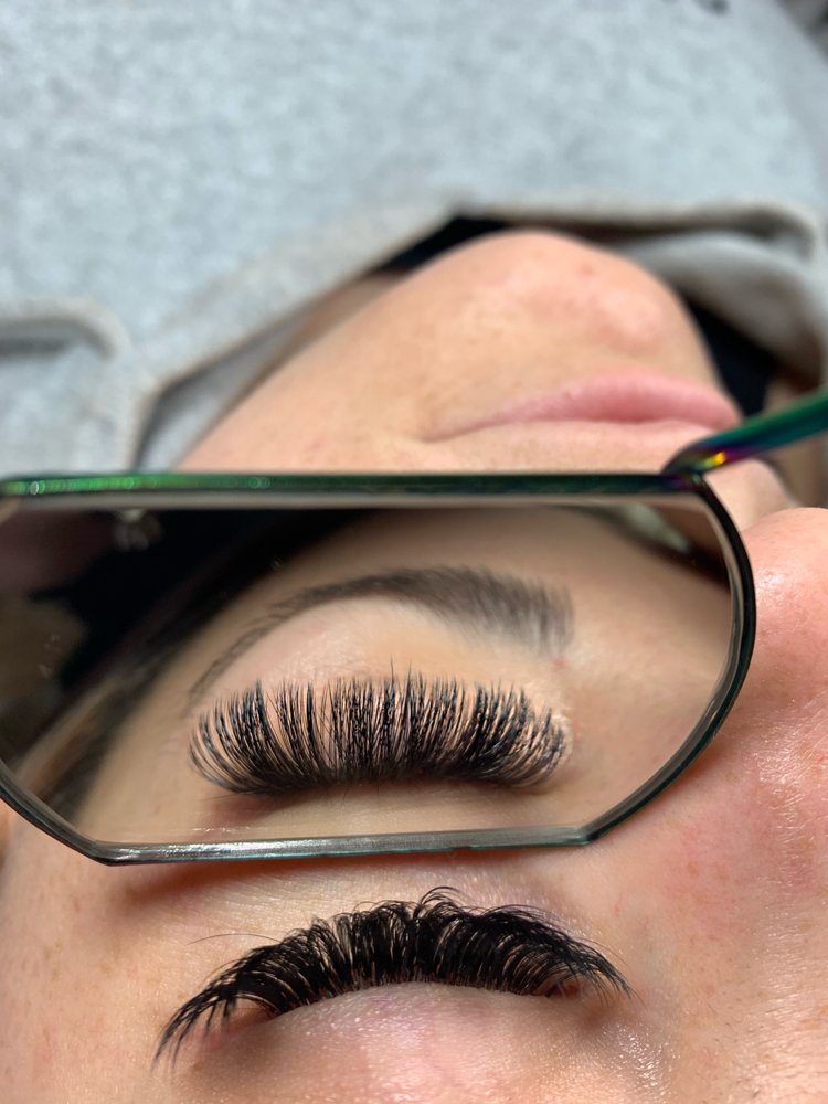 RENO LUXURY LASH & SALON 67 Photos & 35 Reviews 770 Smithridge Dr