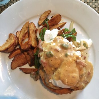 Eli's Table - Shrimp and Grit Benedict - Southern Near Me - Charleston, South Carolina Eli's Table - Shrimp and Grit Benedict - Southern Near Me - Charleston, South Carolina