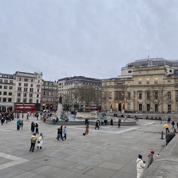 Trafalgar Square - Landmarks & Historical Buildings Near Me - London, XGL