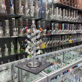 vape shops newbury Exotic KC – Vape & Smoke Shop KC main image 1