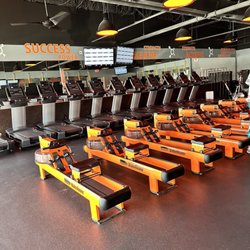 Orangetheory Fitness Hoover - Inside
