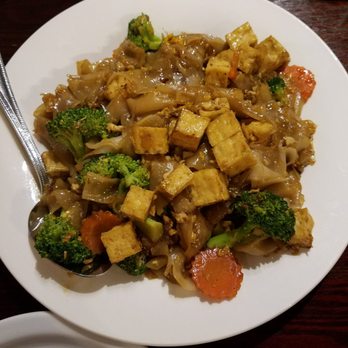 Thai T - This was yummy pad see ew with tofu - Thai Near Me - Rancho Cucamonga, California Thai T - This was yummy pad see ew with tofu - Thai Near Me - Rancho Cucamonga, California