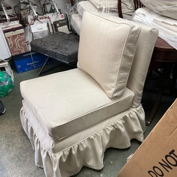 Crystal Interior Upholstery - Slip covers made by Crystal Interior Upholstery. - Furniture Reupholstery Near Me - Burke, Virginia Crystal Interior Upholstery - Slip covers made by Crystal Interior Upholstery. - Furniture Reupholstery Near Me - Burke, Virginia