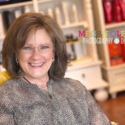 Kathy, Stylist