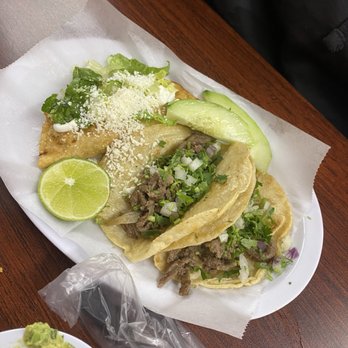 Taqueria Los Vazquez - Chicken and cheese empanada Carne Asada tacos - Mexican Near Me - Bowling Green, Kentucky Taqueria Los Vazquez - Chicken and cheese empanada Carne Asada tacos - Mexican Near Me - Bowling Green, Kentucky