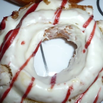 FROST - Raspberry White Chocolate Truffle - Bakeries Near Me - Mill Creek, Washington FROST - Raspberry White Chocolate Truffle - Bakeries Near Me - Mill Creek, Washington