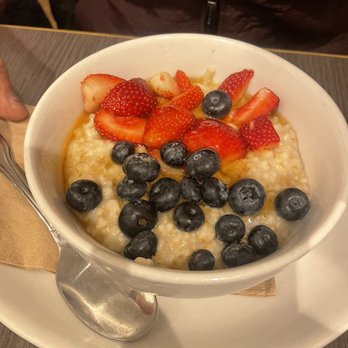 Friedman's - Oatmeal - Breakfast & Brunch Near Me - New York, New York Friedman's - Oatmeal - Breakfast & Brunch Near Me - New York, New York