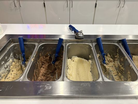 Dino’s Cookie Dough Bar by null