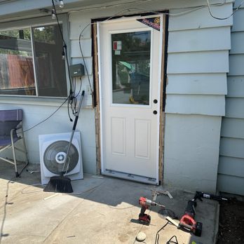 Island Pacific Electric - Rear door installation . New fiberglass door . - Electricians Near Me Island Pacific Electric - Rear door installation . New fiberglass door . - Electricians Near Me