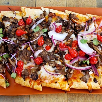 Miramonte Winery - Veggie Redux flatbread - Wineries Near Me - Temecula, California Miramonte Winery - Veggie Redux flatbread - Wineries Near Me - Temecula, California