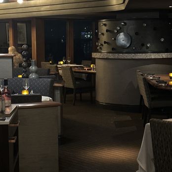 Chart House - Empty restaurant - Seafood Near Me - Monterey, California