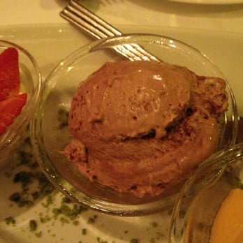 Restaurant La Cantinella - Gianduja Mousse - Italian Near Me - Wallisellen, ZH