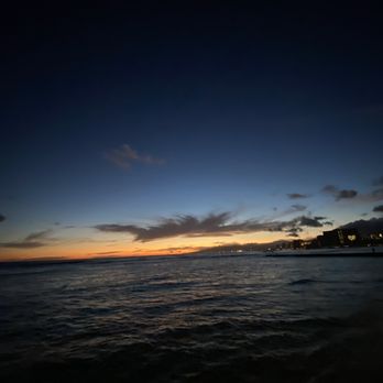 Barefoot Beach Cafe - Breakfast & Brunch Near Me - Honolulu, Hawaii