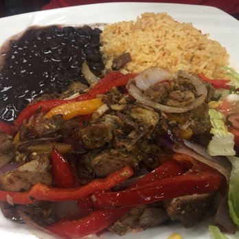 El Mexicano Restaurant & Coffee - Carnitas platter - Mexican Near Me - Brooklyn, New York