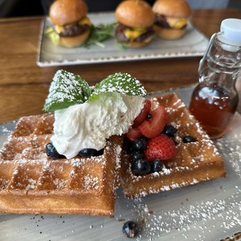 The Corner - Belgian waffles - Breakfast & Brunch Near Me - Glendale, California