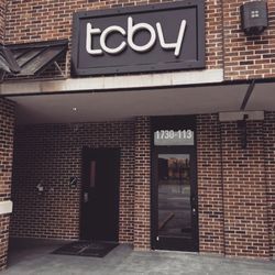 TCBY Germantown - Entrance