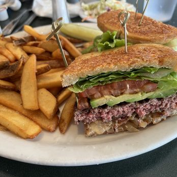 Flappy Jack's Pancake House - California Burger - Pancakes Near Me - Orange, California
