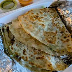 Taqueria Los 4 Hermanos - Lengua quesadilla