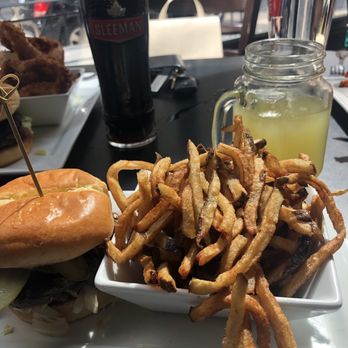W Burger Bar - Burgers Near Me - Toronto, Ontario