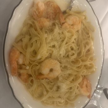 Maggiano's Little Italy - Shrimp Fettuccine Alfredo - Italian Near Me - Plano, Texas