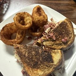 Moran’s Grill - Ruben and onion rings